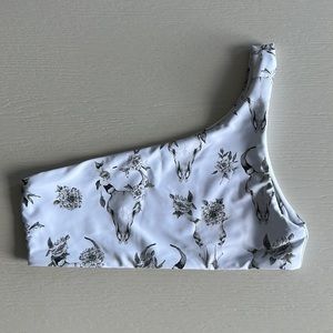 Skatie Ellis bikini top medium